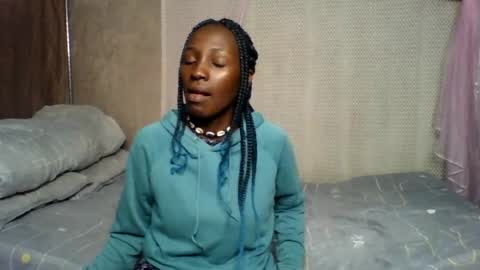 Snapshot of rasta_berry chatting on 07-18-26, 04:11 rasta online show from 07-18-26, 04:11