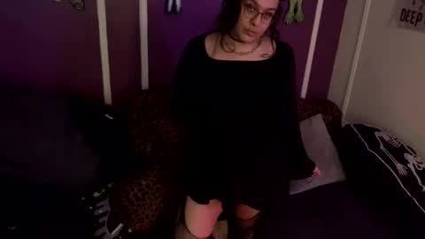 Snapshot of rattlesnakebitch chatting on 11-11-25, 10:54 Rattlesnake Bitch 666 online show from 11-11-25, 10:54