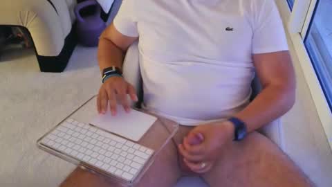 RM online show from 01-09-26, 10:55