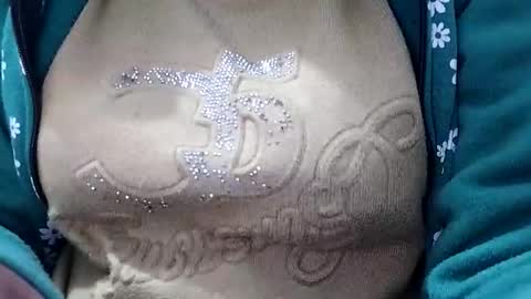 rava_sexy online show from 01-10-26, 03:41