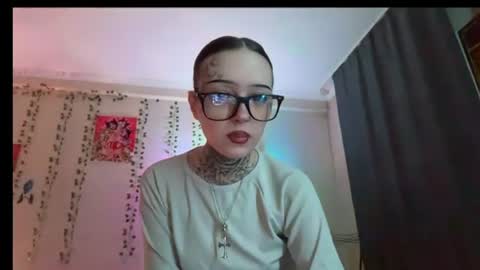raven_armor online show from 07-04-26, 06:03