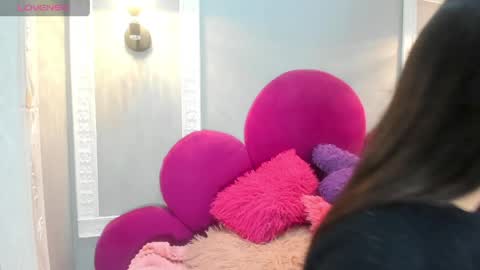 raven_loove online show from 05-21-26, 08:05