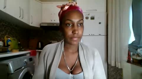 ravenbby online show from 04-19-26, 08:46