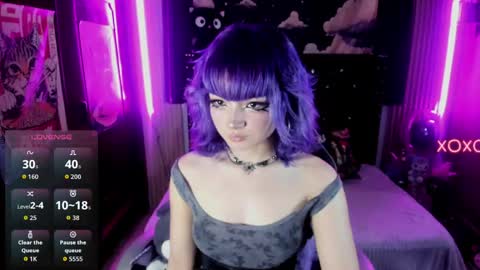 ravencollen online show from 04-15-26, 08:31