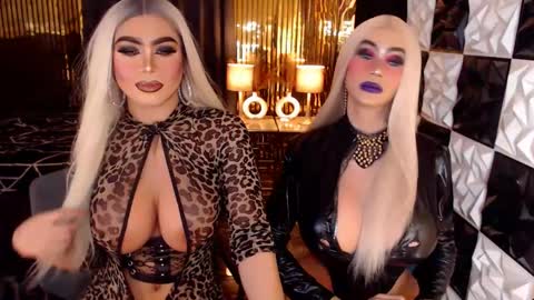 ravenmystiquex online show from 05-27-26, 09:50