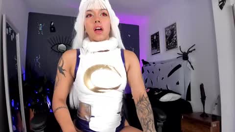 Raven Witch online show from 10-11-25, 10:08