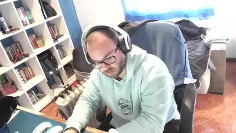 ravingr3d3 online show from 11-21-25, 09:19