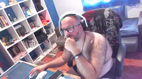Snapshot of ravingr3d3 chatting on 05-29-26, 10:57 ravingr3d3 online show from 05-29-26, 10:57