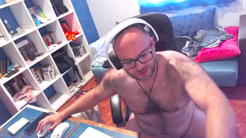 Snapshot of ravingr3d3 chatting on 06-02-26, 10:50 ravingr3d3 online show from 06-02-26, 10:50