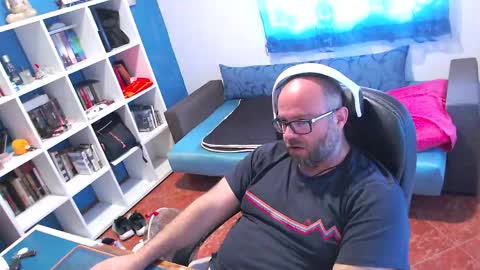 Snapshot of ravingr3d3 chatting on 06-07-26, 01:26 ravingr3d3 online show from 06-07-26, 01:26