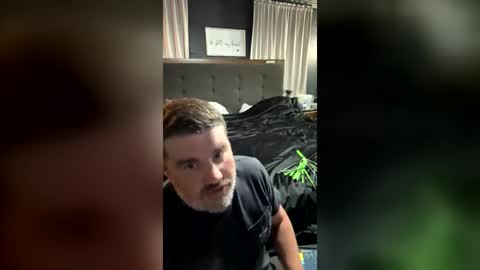raw_attraction online show from 08-04-26, 01:31