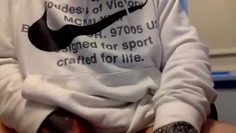 Down under guy online show from 11-17-25, 07:58