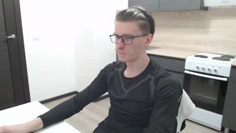 Ray Booy  online show from 01-25-25, 02:58