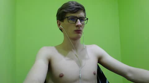 Ray Booy  online show from 06-18-26, 05:17