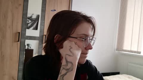 Ray-Ray online show from 04-23-26, 03:58