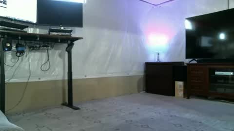 Snapshot of ray_lxv_xxl chatting on 05-18-26, 03:18 ray_lxv_xxl online show from 05-18-26, 03:18