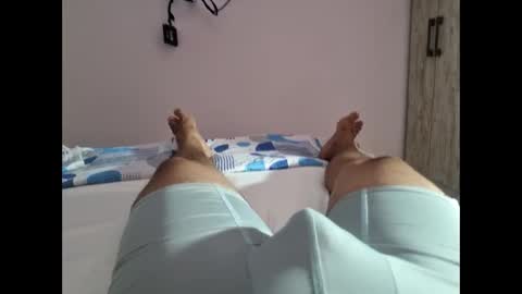 ray_rey1210 online show from 03-03-26, 12:17