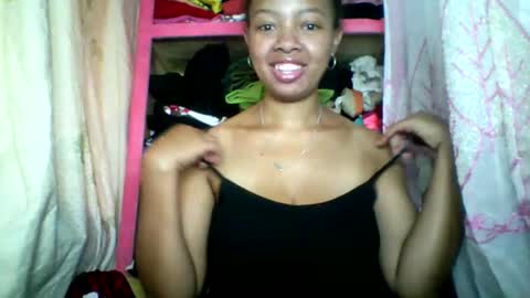 Snapshot of rayana_69 chatting on 06-05-26, 12:55 rayana_69 online show from 06-05-26, 12:55