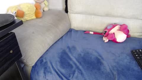 Ray  online show from 01-05-26, 06:44