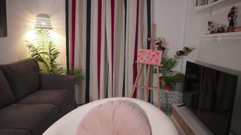 Raychell Black  online show from 02-26-26, 04:06