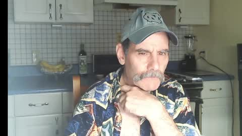 Ray online show from 06-01-26, 06:48