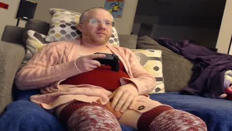 Snapshot of raymondsun chatting on 01-10-25, 01:42 Sunshine Ray online show from 01-10-25, 01:42