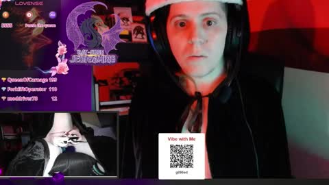 Snapshot of raysuon chatting on 12-14-24, 11:18 Rae-Suon online show from 12-14-24, 11:18