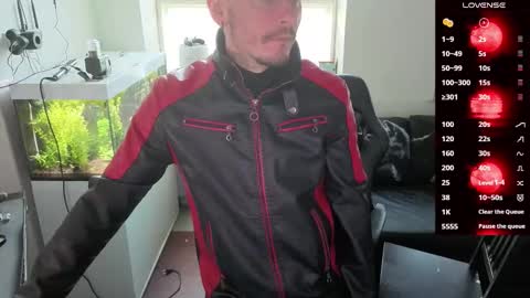 Rayzel online show from 03-16-26, 03:16