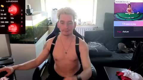 Snapshot of rayzel31 chatting on 07-02-26, 12:11 Rayzel online show from 07-02-26, 12:11