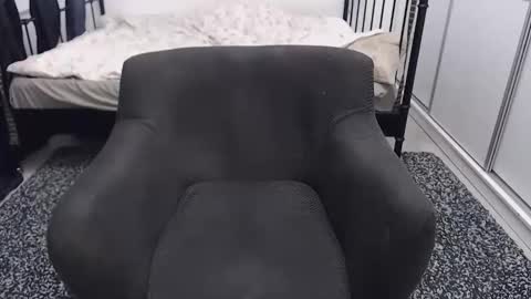 Snapshot of razvan_corneliu chatting on 04-23-26, 02:02 Razvan online show from 04-23-26, 02:02