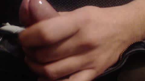 Snapshot of rb4711 chatting on 12-30-24, 02:19 rb4711 online show from 12-30-24, 02:19