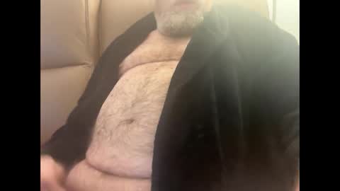 Snapshot of rckstrk60 chatting on 09-10-25, 01:22 rckstrk60 online show from 09-10-25, 01:22