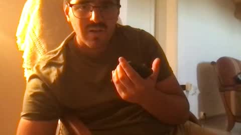 Snapshot of reachorgasmwithoutsex chatting on 06-15-26, 09:11 reachorgasmwithoutsex online show from 06-15-26, 09:11