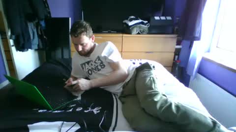 Snapshot of readmymouth chatting on 03-21-26, 12:32 readmymouth online show from 03-21-26, 12:32