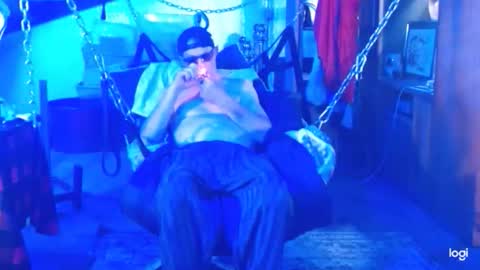 Snapshot of ready4aride2day chatting on 04-27-26, 09:07 ready4aride2day online show from 04-27-26, 09:07
