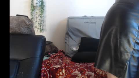 Fannie online show from 03-22-26, 03:59