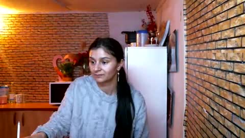 real_coupl3 online show from 02-15-26, 08:49