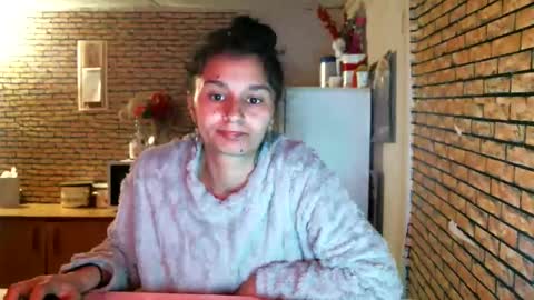 real_coupl3 online show from 03-16-26, 07:29