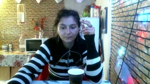 real_coupl3 online show from 05-02-26, 07:02