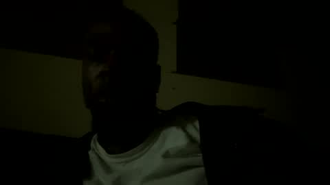 Snapshot of reallife1993 chatting on 09-21-25, 06:37 reallife1993 online show from 09-21-25, 06:37