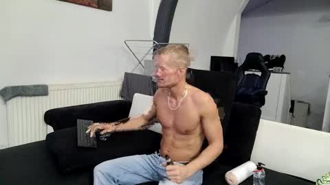 Ask me online show from 12-06-24, 03:08