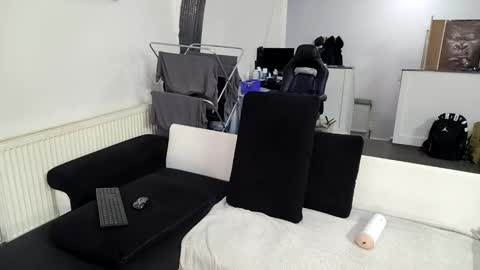 Ask me online show from 03-07-25, 01:09