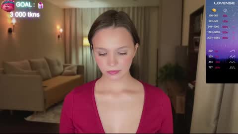 Snapshot of realsupermichael chatting on 01-05-25, 06:45 AliceEve online show from 01-05-25, 06:45