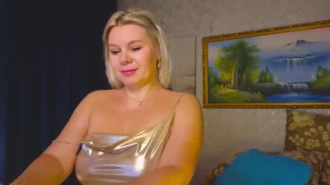 Im a little sick. Ill be back soon. online show from 11-14-25, 12:04