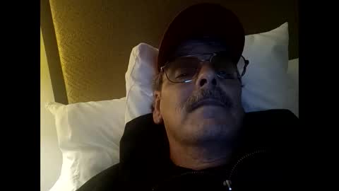 Snapshot of reaviss228851 chatting on 11-04-25, 03:27 reaviss228851 online show from 11-04-25, 03:27