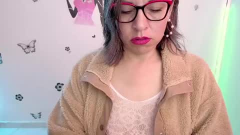 Rebbeca online show from 06-03-26, 03:17