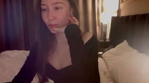 Lets talk here 33.  online show from 02-02-26, 06:39