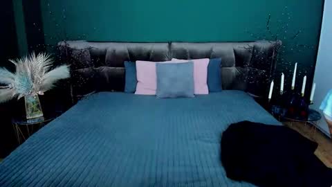 rebecca_diamonds online show from 02-05-26, 07:35