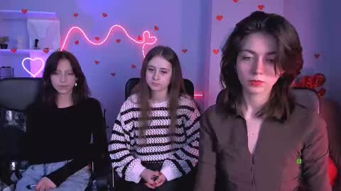 rebecca_smile_ online show from 02-07-26, 08:23