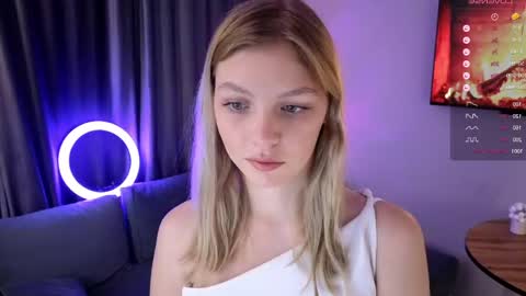 Snapshot of rebeccaadkins chatting on 05-29-26, 06:11 Christie online show from 05-29-26, 06:11